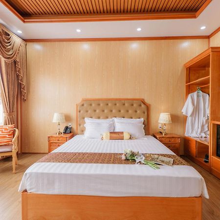 Tuan Nam Hotel Hai Phong Bagian luar foto