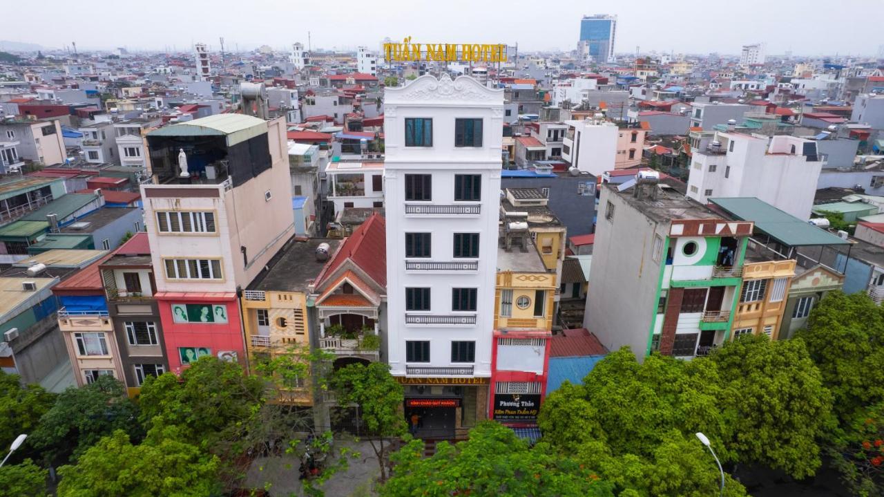 Tuan Nam Hotel Hai Phong Bagian luar foto