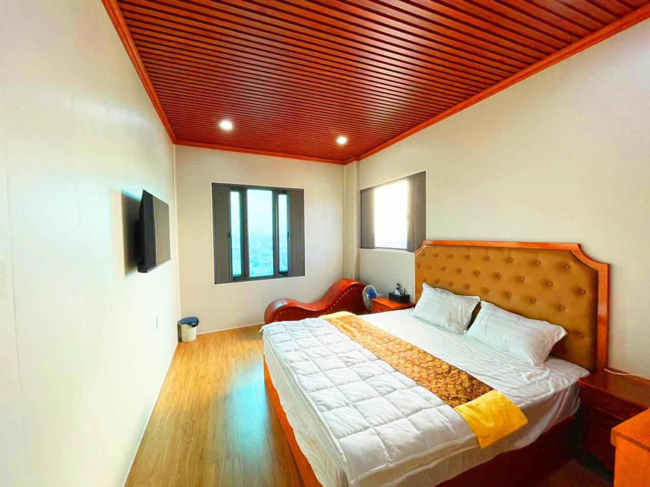 Tuan Nam Hotel Hai Phong Bagian luar foto